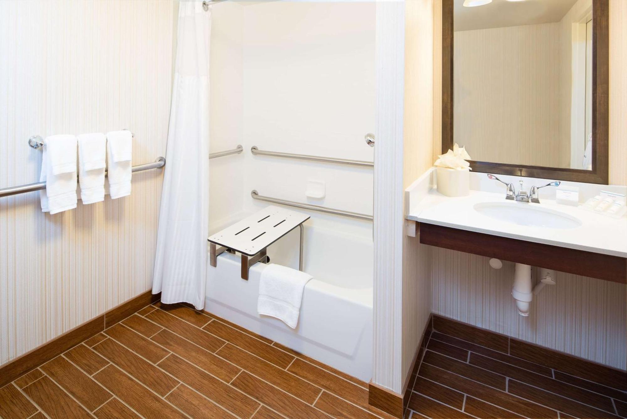 Hilton Garden Inn Portland Airport Kültér fotó