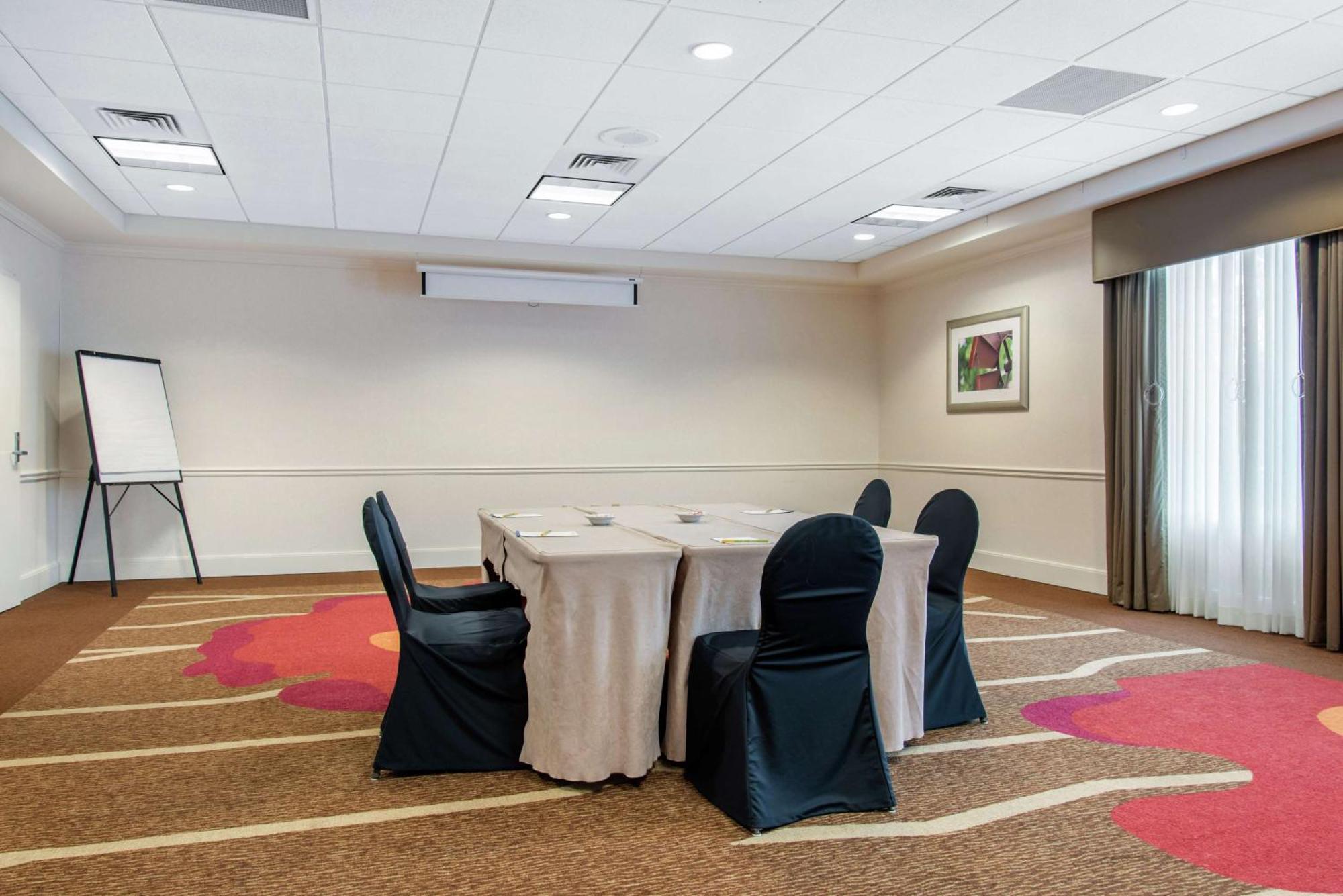 Hilton Garden Inn Portland Airport Kültér fotó