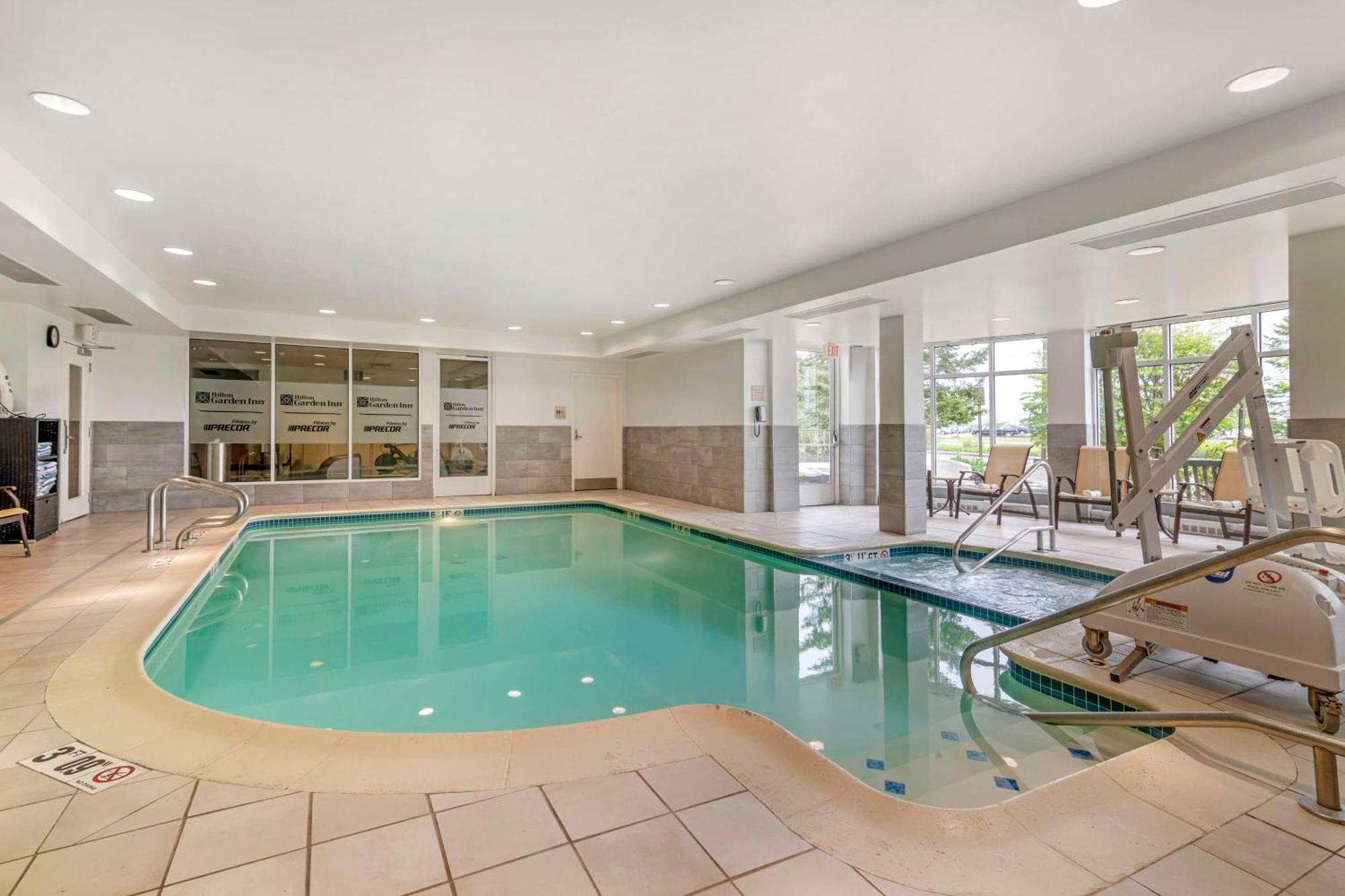 Hilton Garden Inn Portland Airport Kültér fotó
